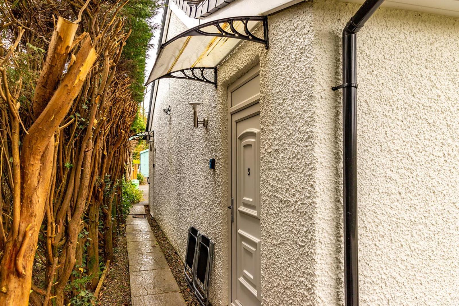 Windermere Studio Rooms - With Free Car Parking Onsite Exterior foto