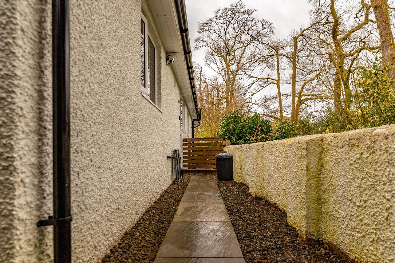 Windermere Studio Rooms - With Free Car Parking Onsite Exterior foto